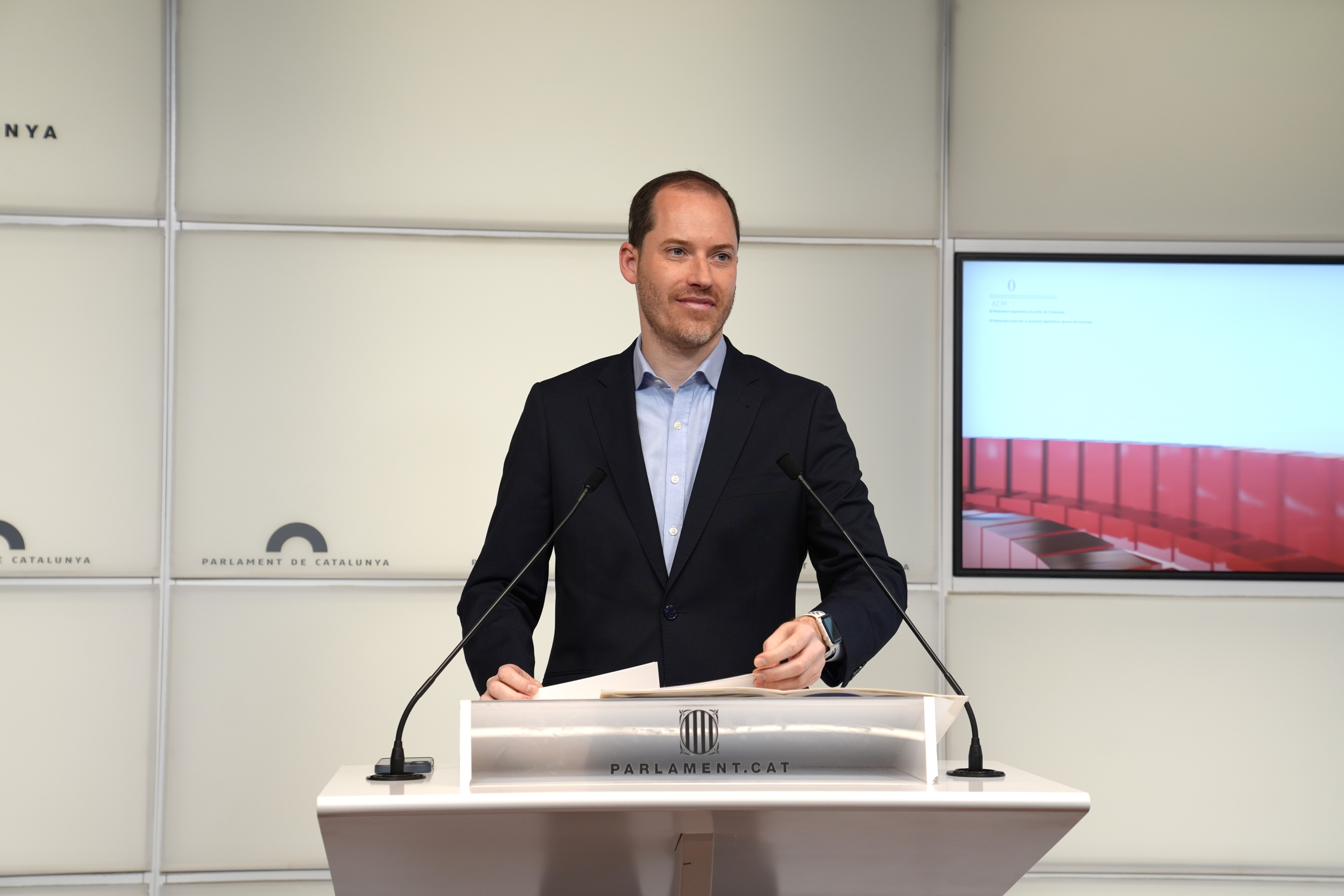 Juan Fernández: “Ante una crisis mayúscula, no podemos tener un presidente minúsculo”